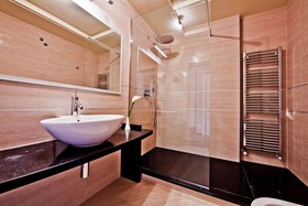 Hotel Kristal Palace