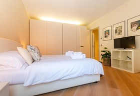 Les Suites Di Sara
