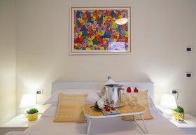 Les Suites Di Sara