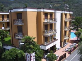 Sun Lake Hotel