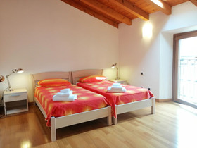 IseoLakeRental - Casa Del Pescatore