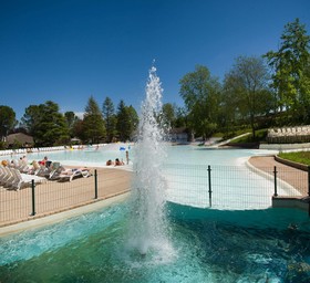 hu Altomincio Village