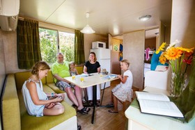 hu Altomincio Village