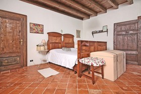 Casale Lucrezia