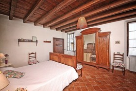 Casale Lucrezia