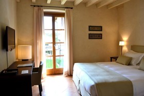 Villa Arcadio Hotel & Resort