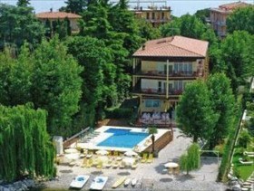 Hotel Unico by Dori