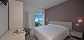 Hotel Saviola