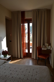 Hotel Arya
