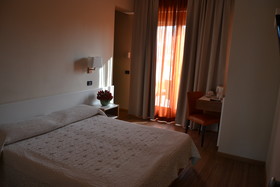 Hotel Arya