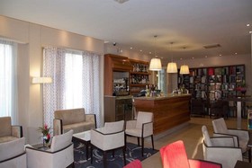 Hotel Arya