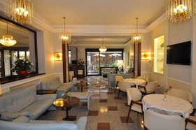 Cavour 30TRE - Hotel Moderno