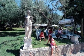 Fraderiana