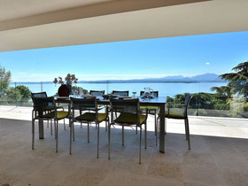 Villa Sybille With Pool And Lake View