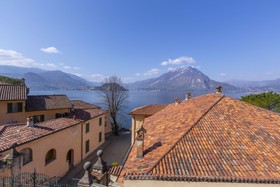 Fontana Del Lago