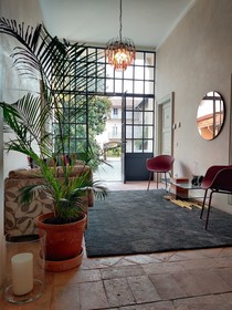 Dandelion Como Suites & Park