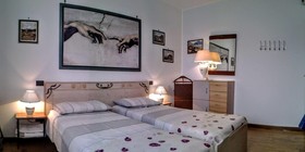 B&B Happy Days