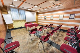 West Point Airport Hotel