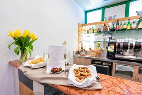 West Point Airport Hotel