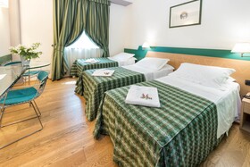 West Point Airport Hotel