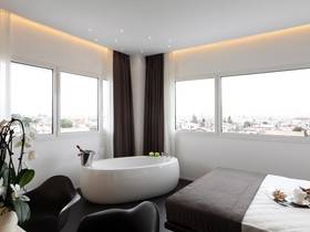 Le Nove Hotel & Restaurant