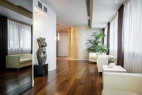 Base Hotel