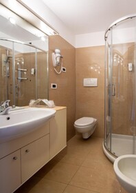 Best Western Hotel Biri