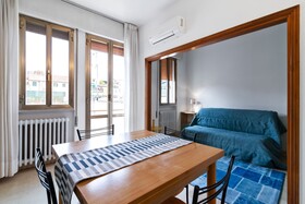 Prato Della Valle Red & Blu Studios