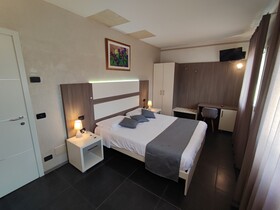 Therra Lodge
