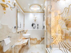 Hotel Monaco & Grand Canal