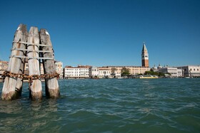 Hotel Monaco & Grand Canal