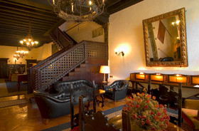 Hotel Saturnia & International