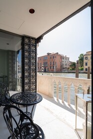 Maison Grand Canal View