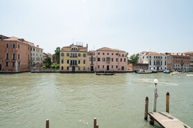 Maison Grand Canal View