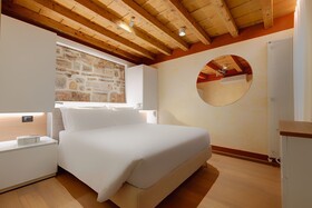 1881 Luxury Suites