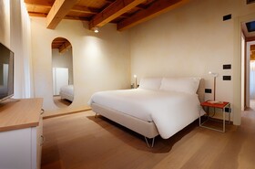 1881 Luxury Suites