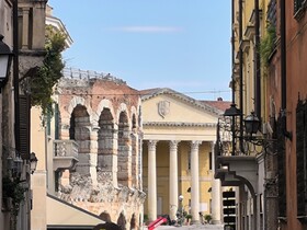 Moxy Verona