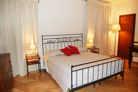 Verona Centre Rooms Verona Walls