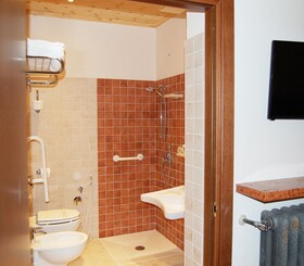 Verona Centre Rooms Verona Walls