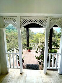 Star Light Chalet and Health Spa