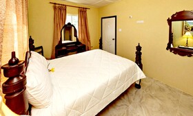 Star Light Chalet and Health Spa