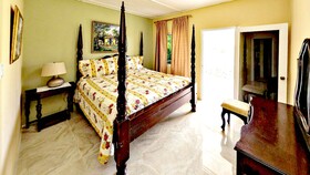 Star Light Chalet and Health Spa