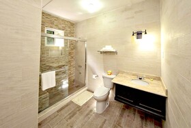 Star Light Chalet and Health Spa