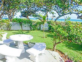 Villa Island Breeze