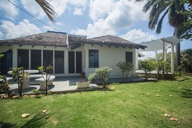 Villa Island Breeze