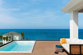 Excellence Oyster Bay