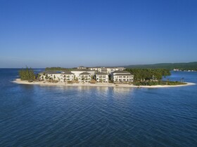 Excellence Oyster Bay