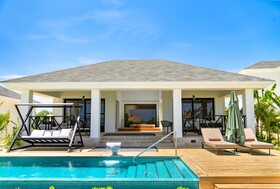 Excellence Oyster Bay