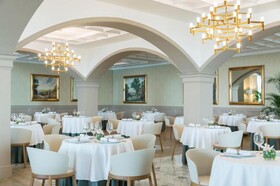 Excellence Oyster Bay