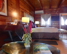 Mangos Jamaica Boutique Beach Resort